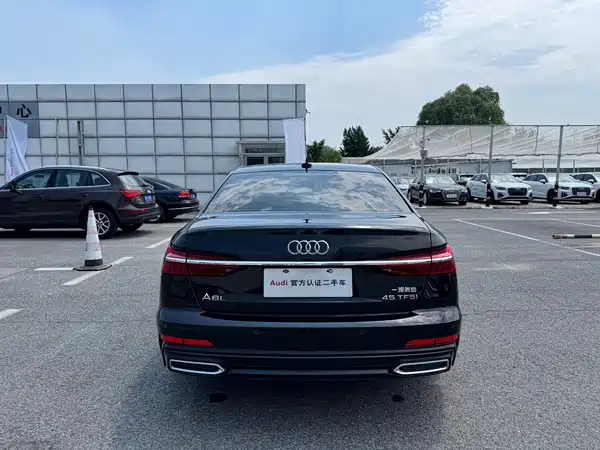Audi A6L 2021