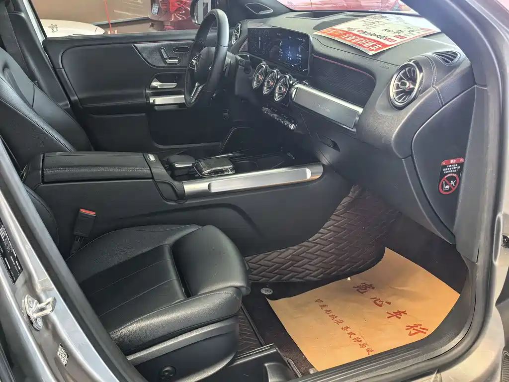 Mercedes-Benz GLB 2019 — фото 15