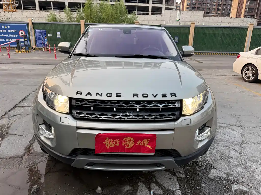 Land Rover Range Rover Evoque 2011 — фото 2