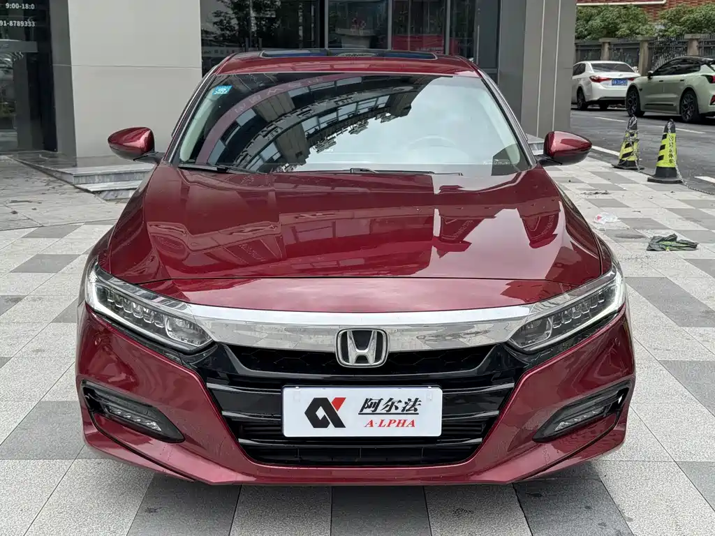 Honda Accord 2018 — фото 2