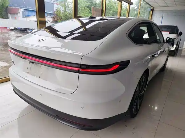 NIO ET7 2022