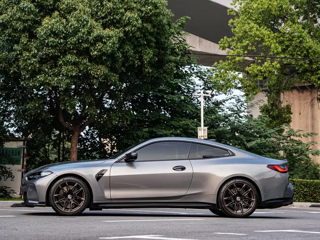 BMW M4 2023