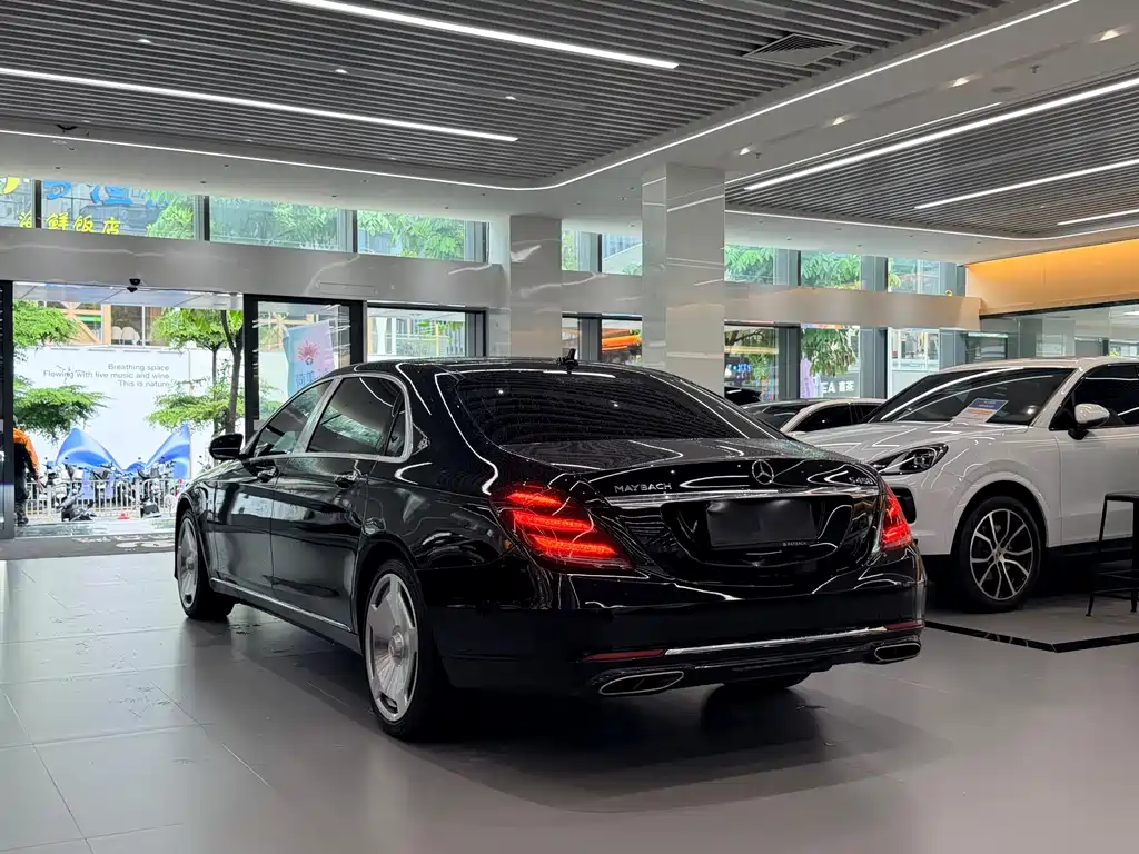 Mercedes-Benz Maybach S-Class 2016 — фото 12
