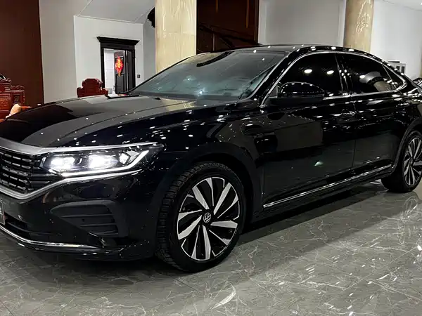 Volkswagen Passat 2024