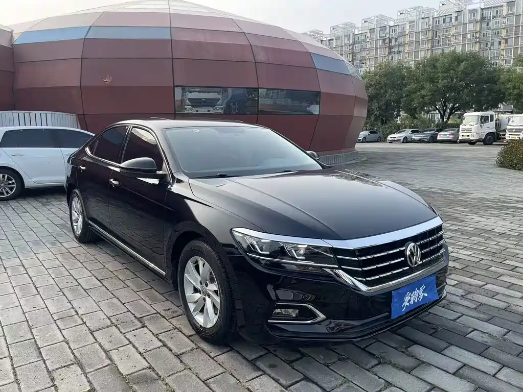 Volkswagen Passat 2020 — фото 3