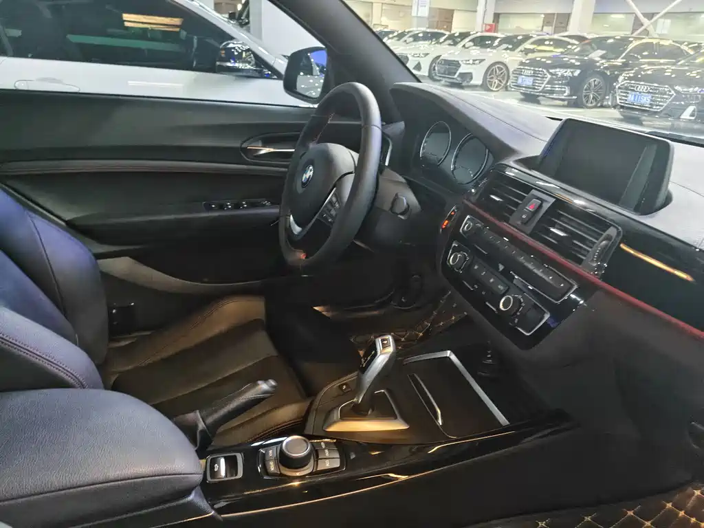 BMW 2 Series 2018 — фото 12