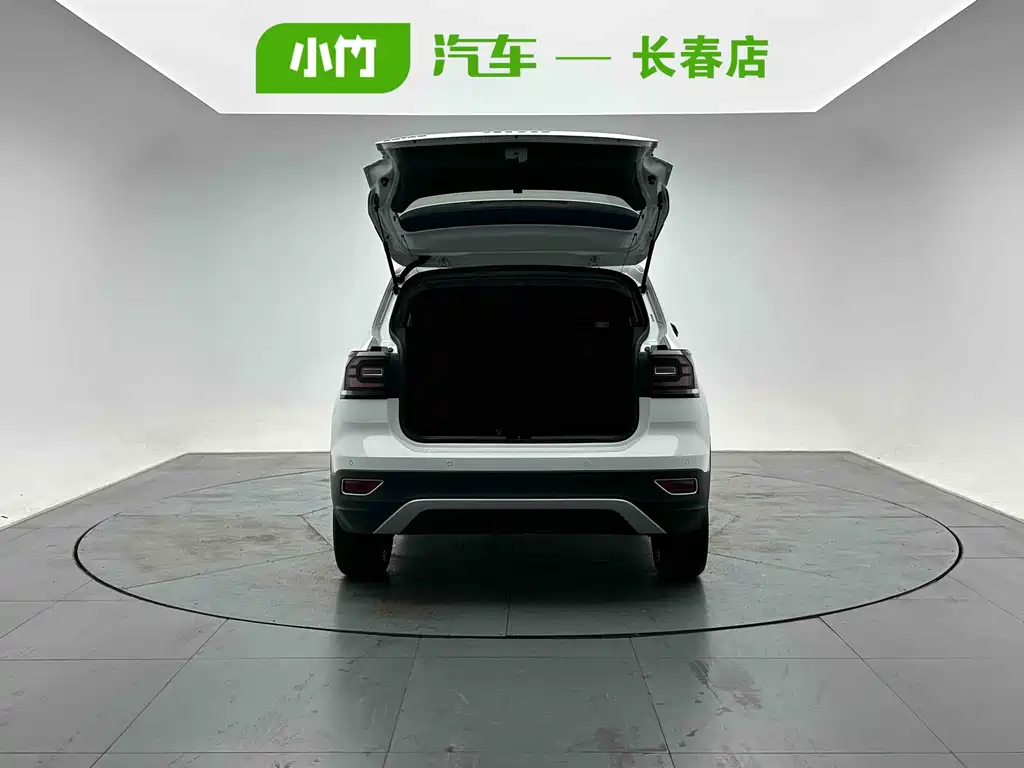 Volkswagen Tacqua 2022