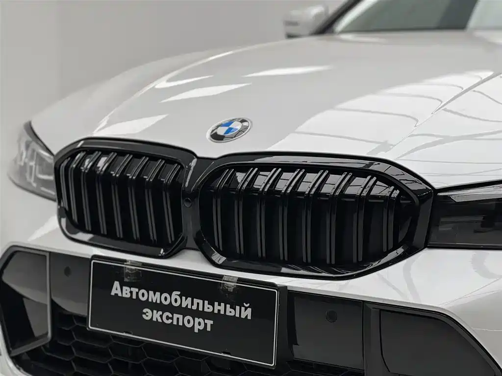 BMW 3 Series 2023