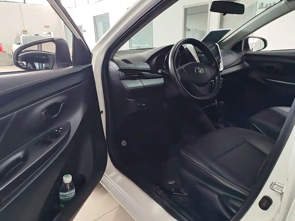 Toyota Vios 2021 — фото 16