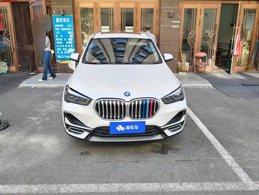 BMW X1 2021 — фото 2
