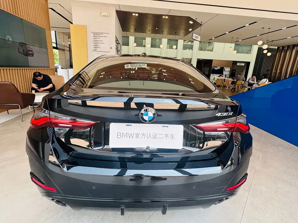 BMW 4 Series 2025