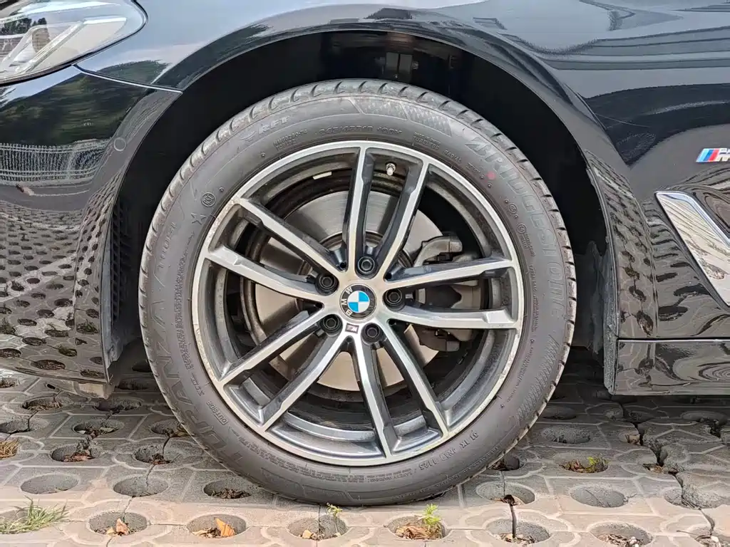 BMW 5 Series 2022