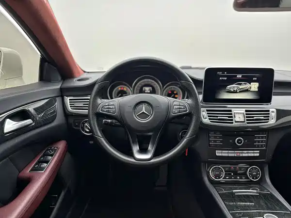 Mercedes-Benz CLS 2015