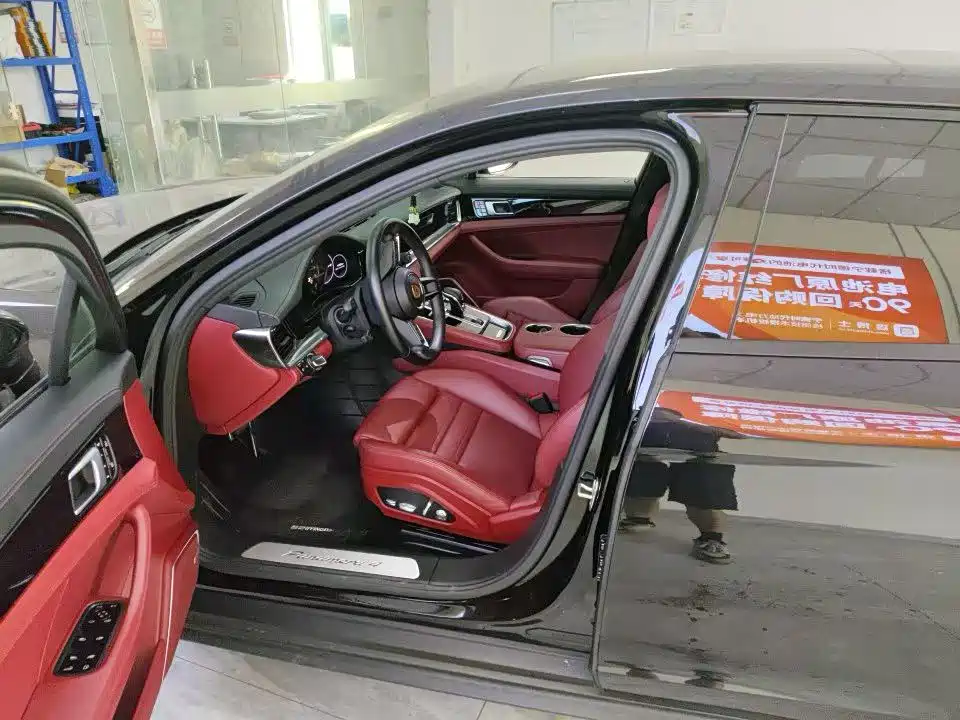 Porsche Panamera Hybrid 2022