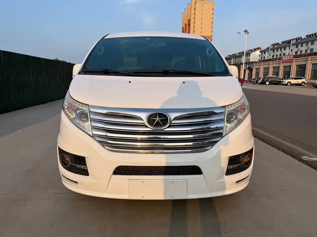 JAC Refine M5 2015