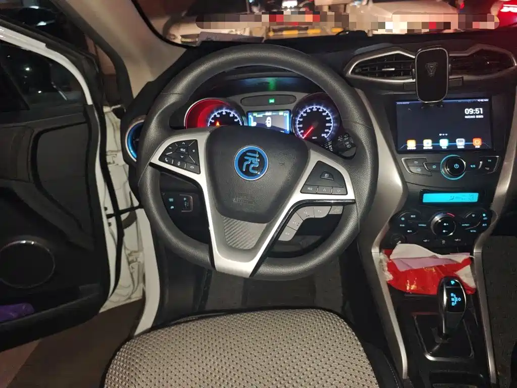 BYD Yuan EV 2019