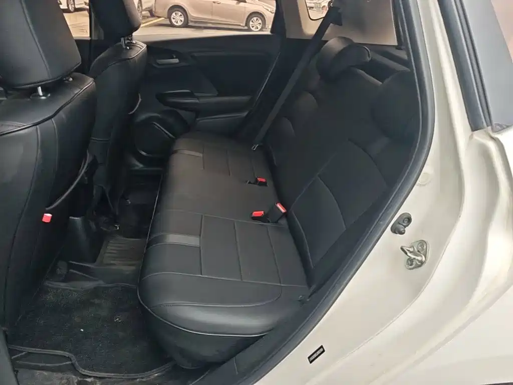Honda Fit 2018 — фото 17