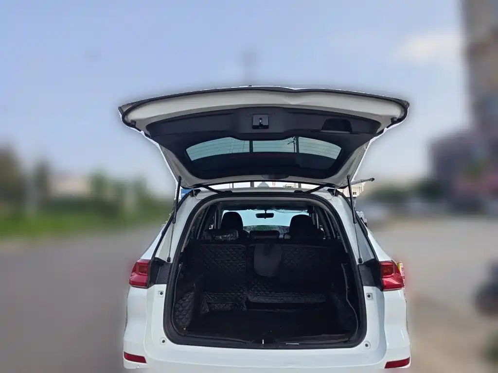 Haval M6 2022 — фото 10