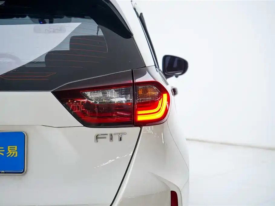 Honda Fit 2022 — фото 21