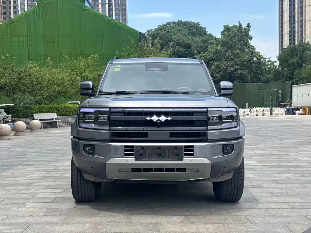 Fang Cheng Bao Leopard 5 2025