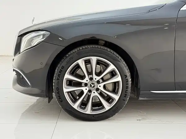 Mercedes-Benz E-Class 2019