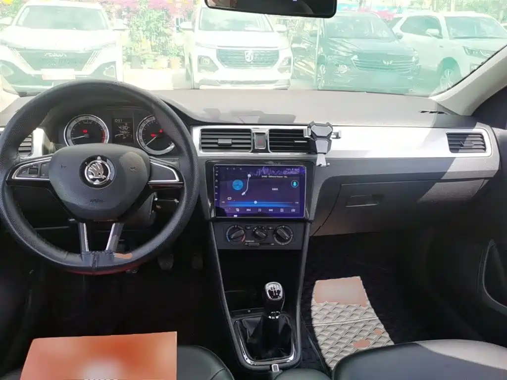 Skoda Rapid 2021 — фото 10