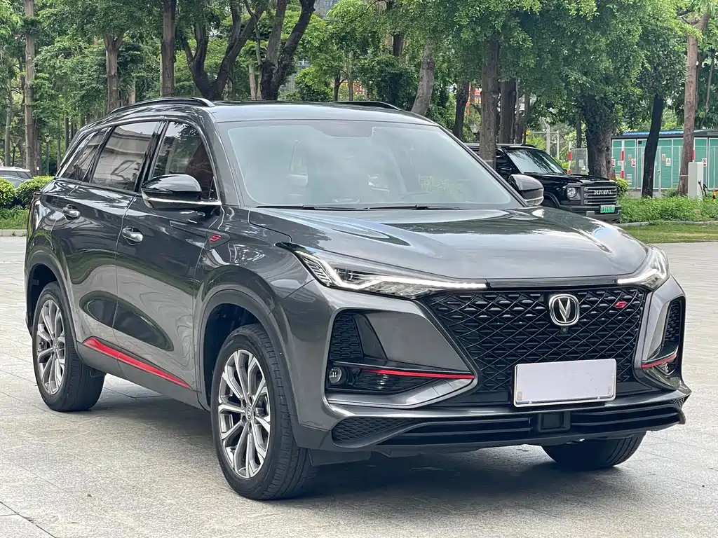 Changan CS75 PLUS 2021 — фото 3