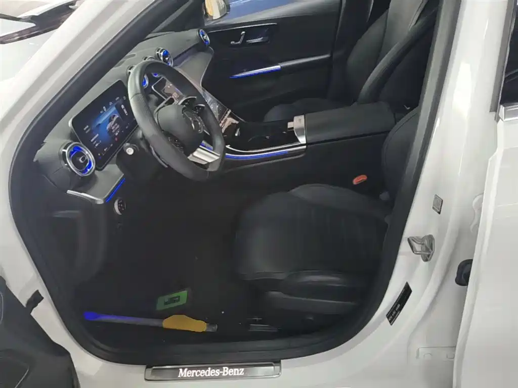 Mercedes-Benz C-Class 2022 — фото 15