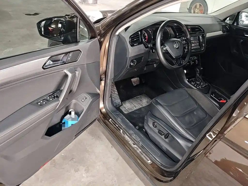 Volkswagen Tiguan L 2017 — фото 16