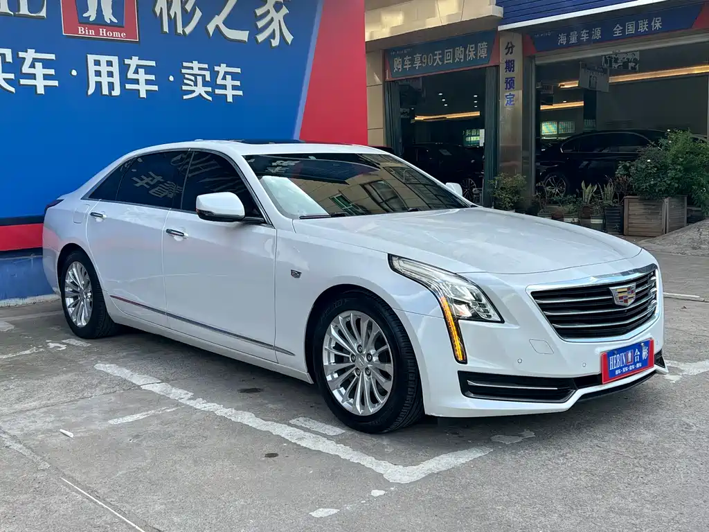Cadillac CT6 2017 — фото 2