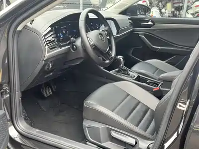 Volkswagen Sagitar 2022