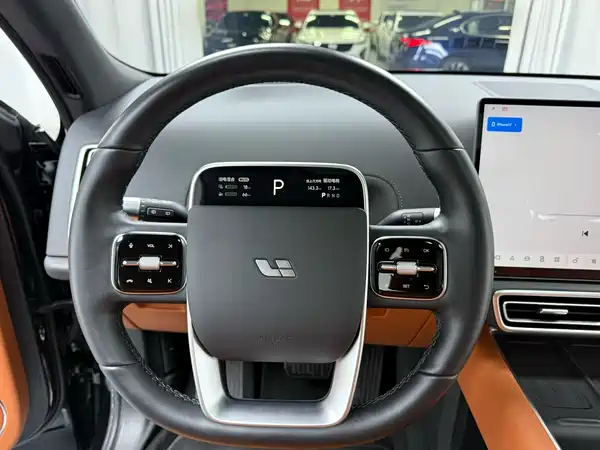 Li Auto L8 2024