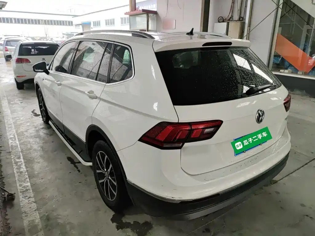 Volkswagen Tiguan L 2018 — фото 23
