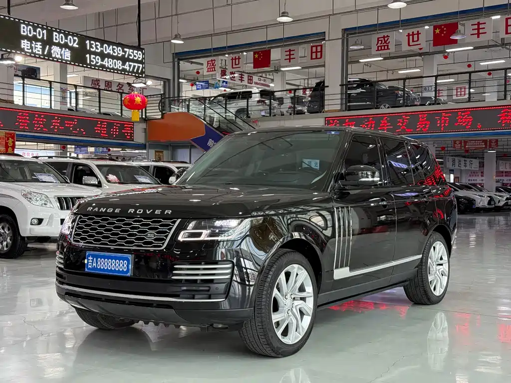 Land Rover Range Rover 2020 — фото 1