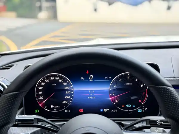 Mercedes-Benz C-Class 2021