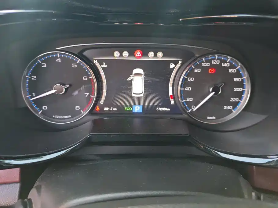 GAC Trumpchi GS8 2018 — фото 14
