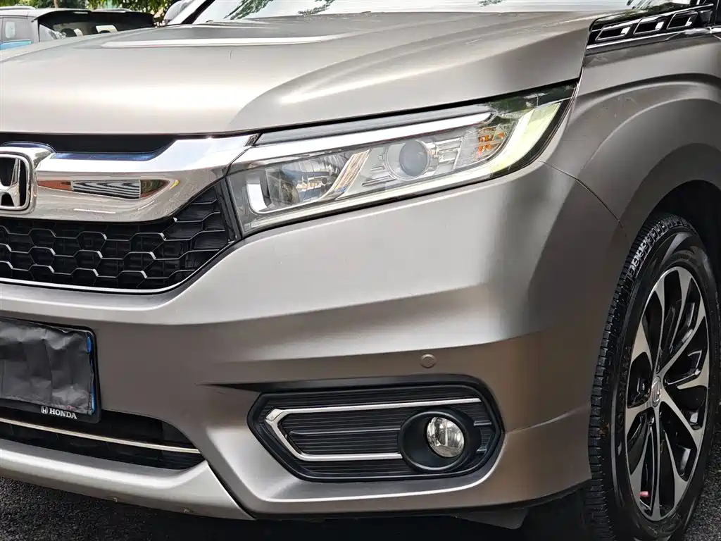 Honda Avancier 2017 — фото 9