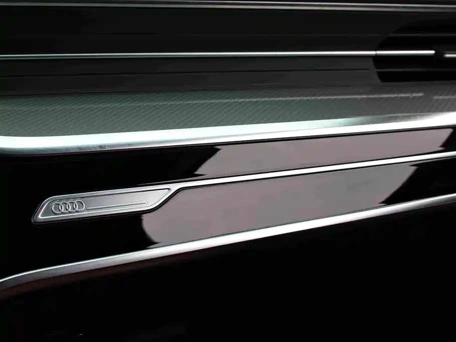 Audi A6L 2020 — фото 12