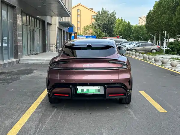 Xiaomi YU7 2025