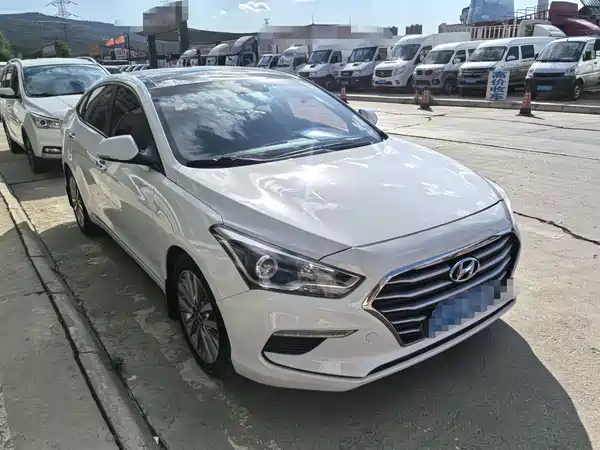 Hyundai Mistra 2017