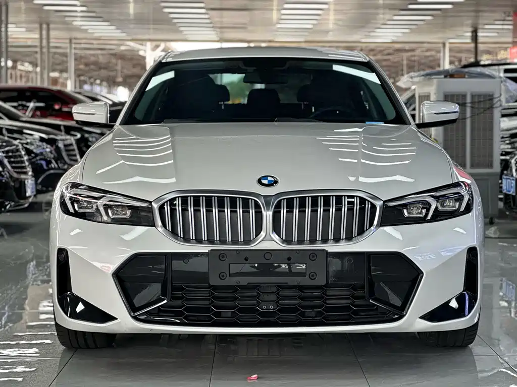 BMW 3 Series 2024