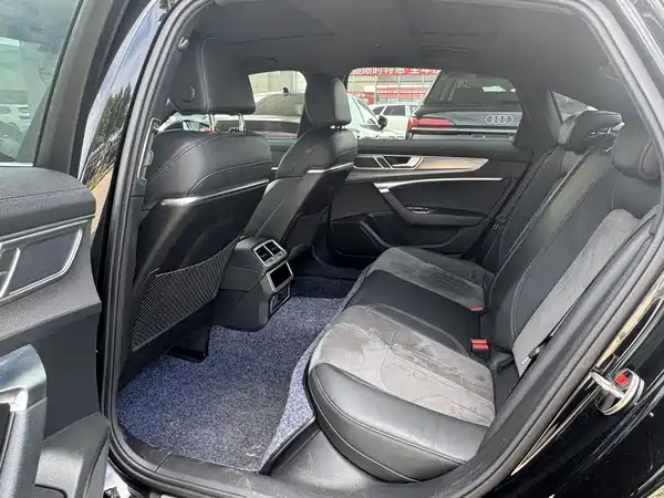 Audi A6L 2020
