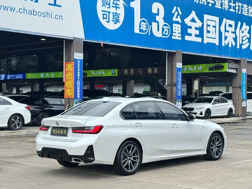 BMW 3 Series 2025 — фото 18