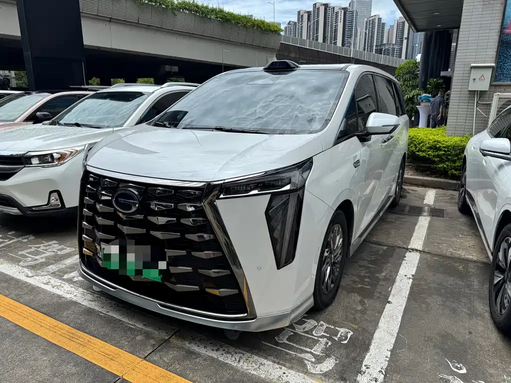 GAC Trumpchi Xiangwang M8 2025