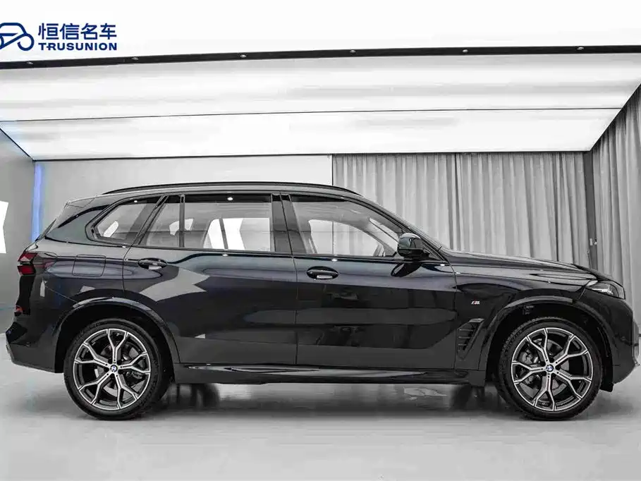 BMW X5 2025