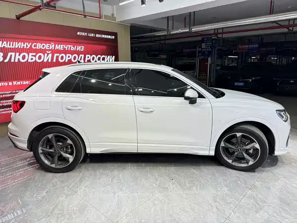 Audi Q3 2022