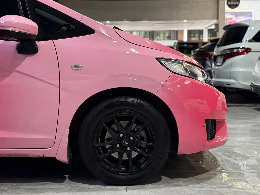 Honda Fit 2017 — фото 18
