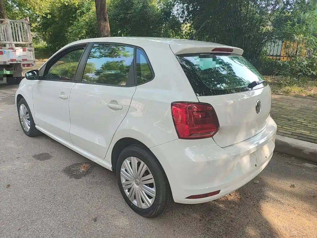 Volkswagen Polo 2016