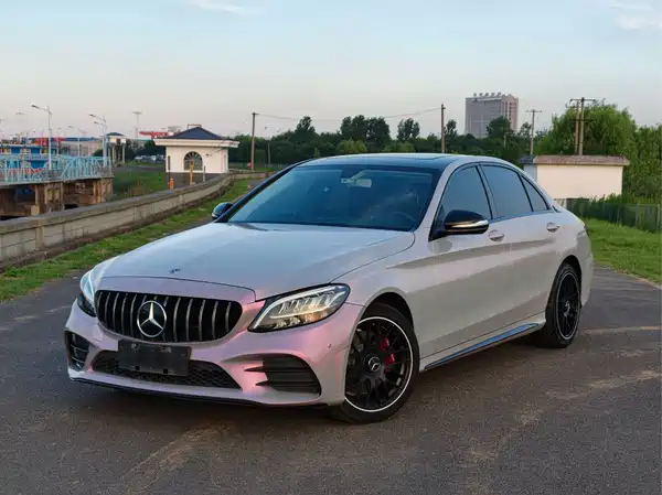 Mercedes-Benz C-Class 2019