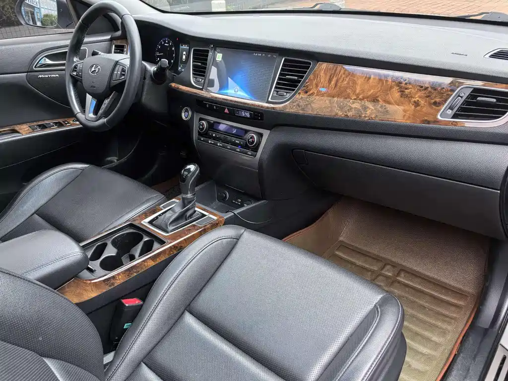 Hyundai Mistra 2015 — фото 14